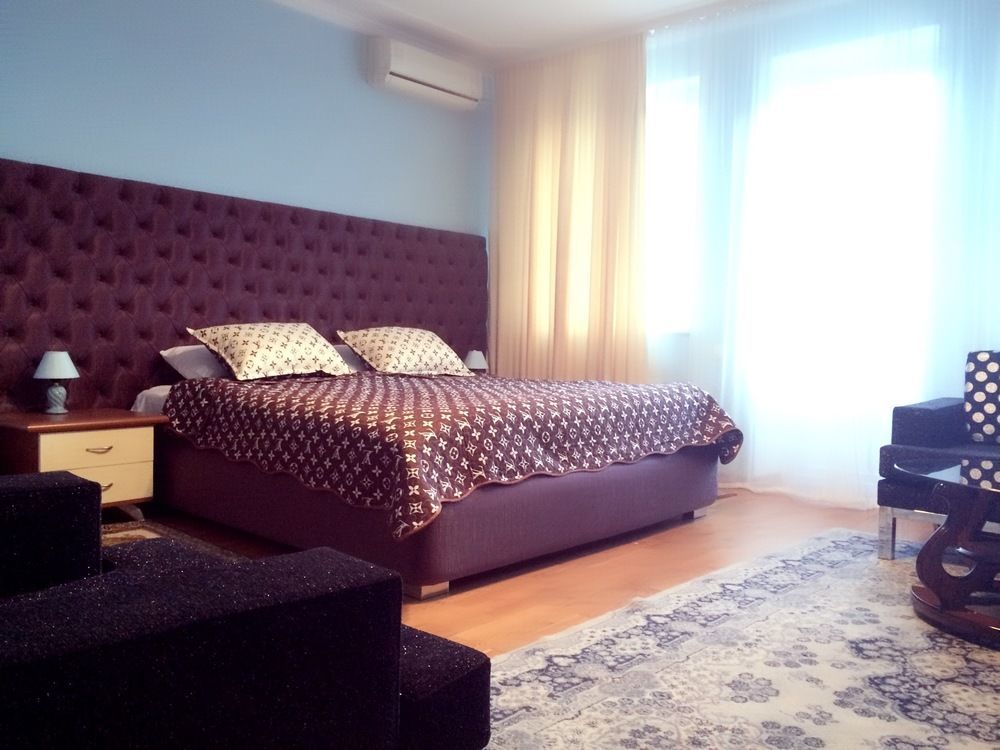 Dream Hotel Chisinau Luaran gambar