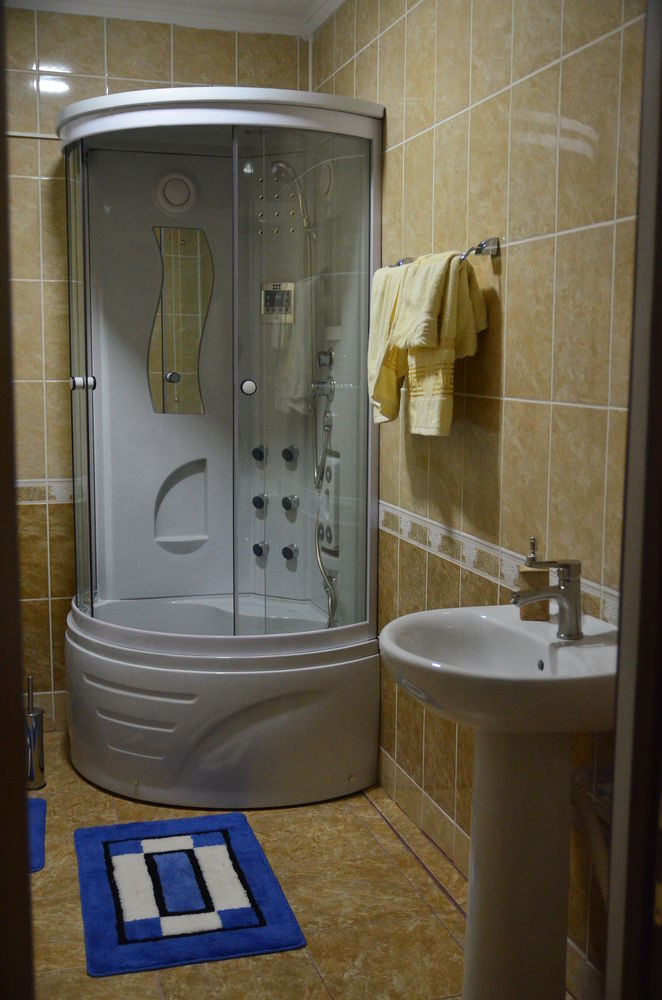 Dream Hotel Chisinau Luaran gambar